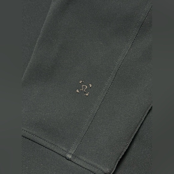 Lululemon Jacket - Picture 3 of 6